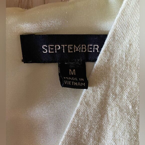 September Tiered Ruffled Structures pinup style yellow Dress Size M - Picture 3 of 6